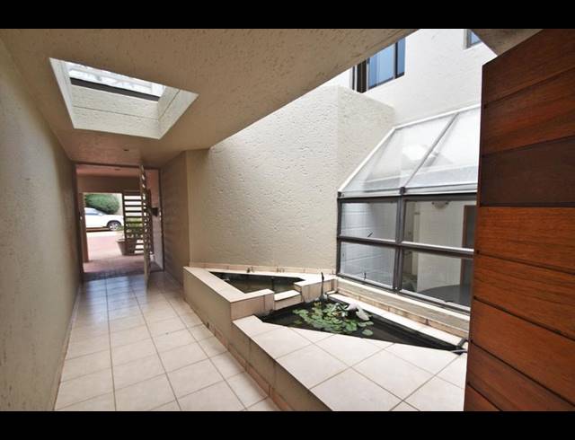 3 BEDROOM HOUSE FOR SALE IN SANDOWN